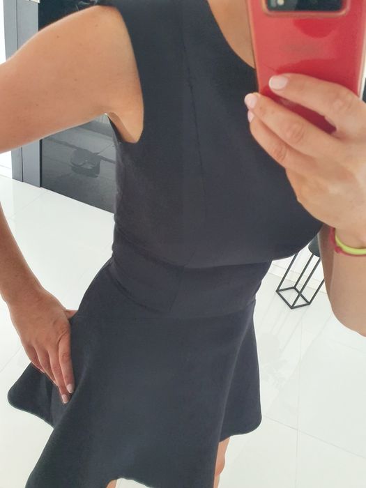 Trapezowa sukienka H&M 36 S mala czarna