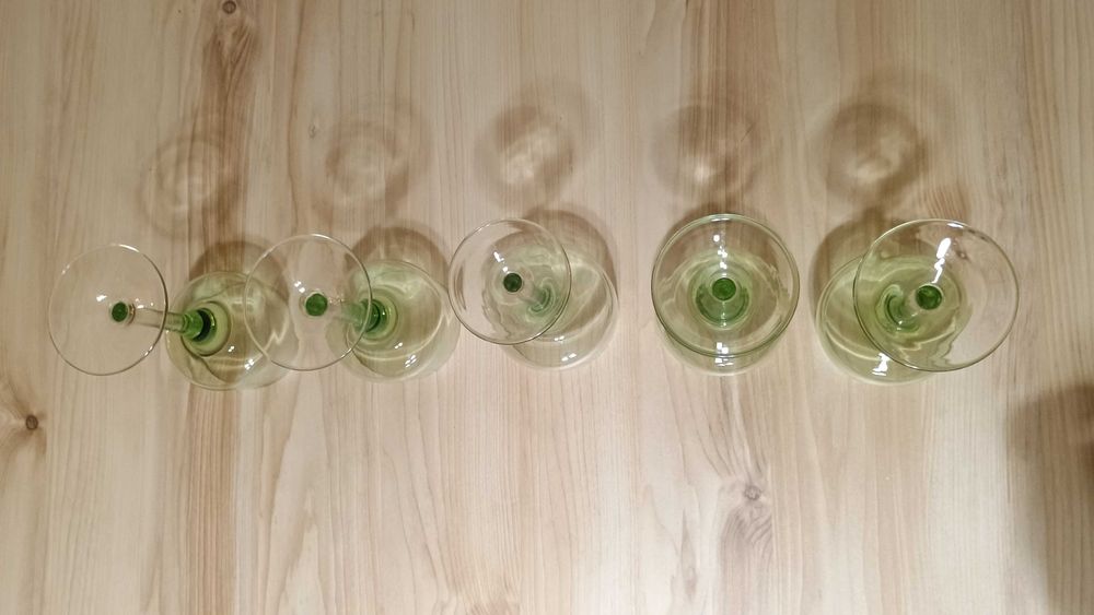 Бокалы Форма Абажур зеленое стекло Винтаж цена за 5 шт