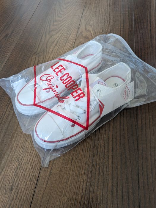 Nowe białe trampki LeeCooper rozmiar 39