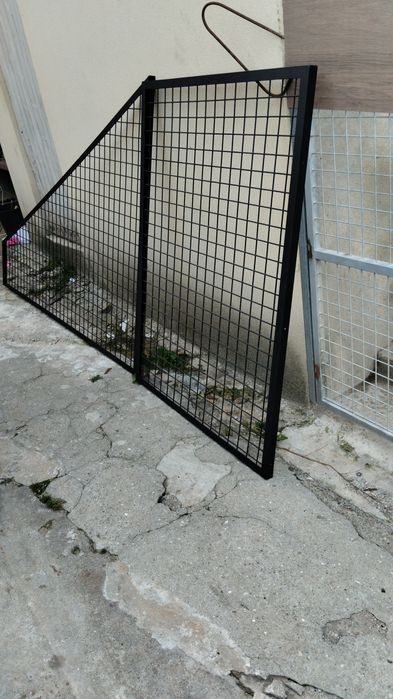 Prestação de serviços de serralheria  pintura etc