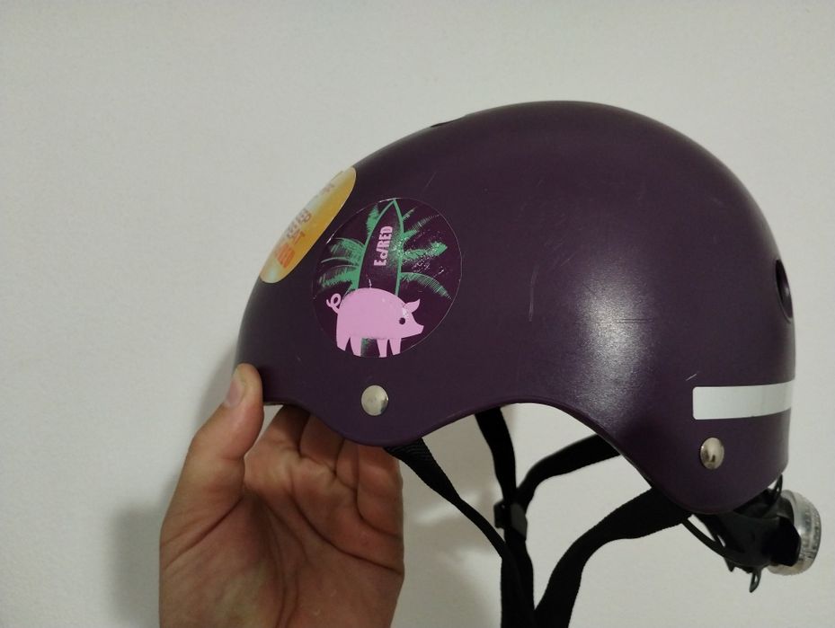 Dziecięcy kask rowerowy crivit 48-54 cm ze światełkiem
