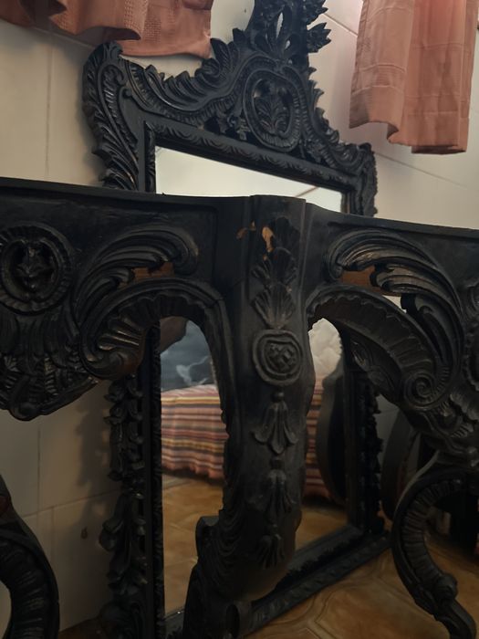 Credencia com espelho