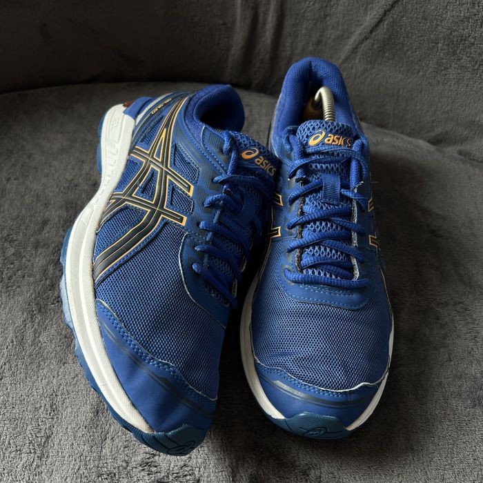 Чоловічі кросівки Asics Gel-silea. P. 44,5.