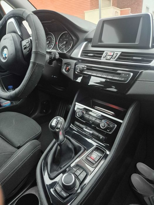 Bmw 216 grand tourer sport line