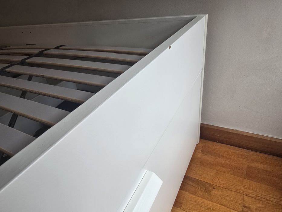 Cama casal  IKEA Brimnes 160x200cm