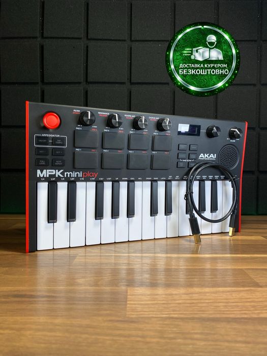 AKAI MPK mini Play (Доставимо кур’єром — БЕЗКОШТОВНО!)