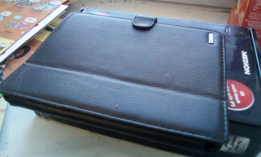 Планшет Medion S 7851