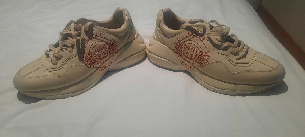 Tennis da gucci sado poucas vezes