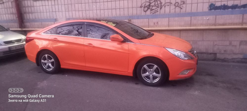 Продам хюндай соната YF