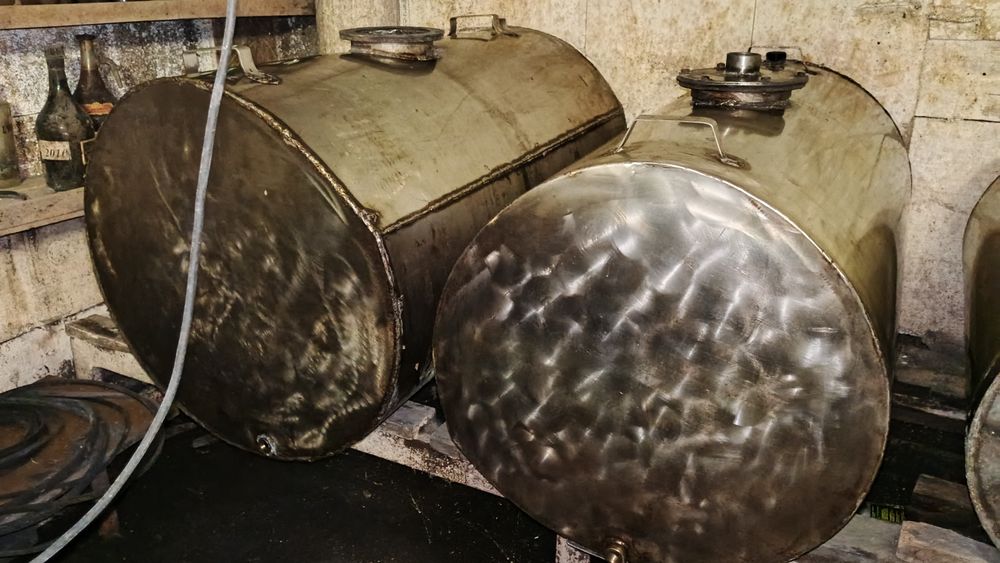 Бочка з нержавійки під вино Дробарка для винограда