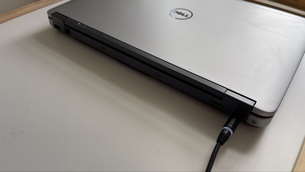 Dell e6440 12GB RAM ładny stan