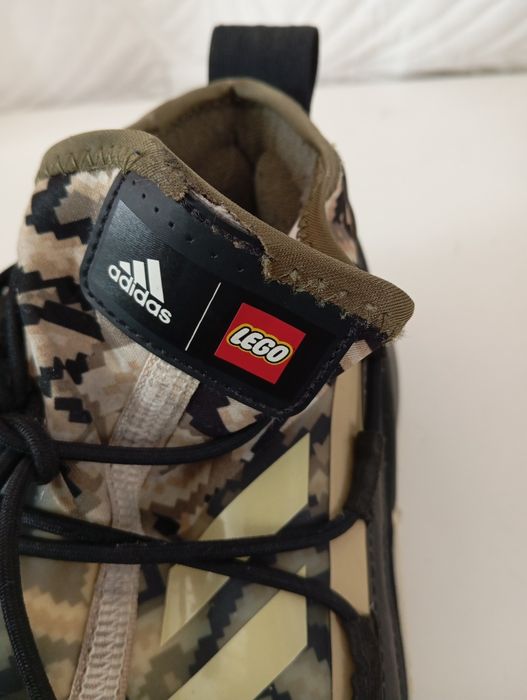 Tênis adidas Lego 36