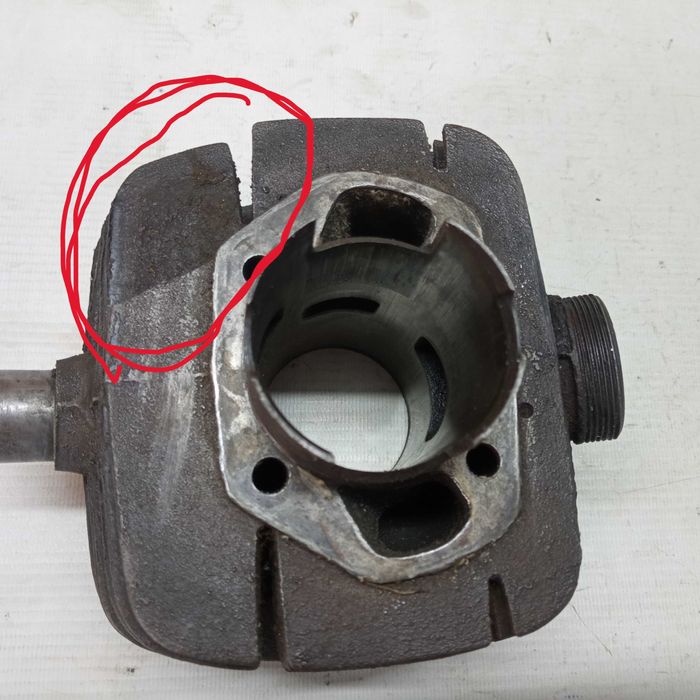 Cylinder żeliwny WSK 125 M060B3 PRL