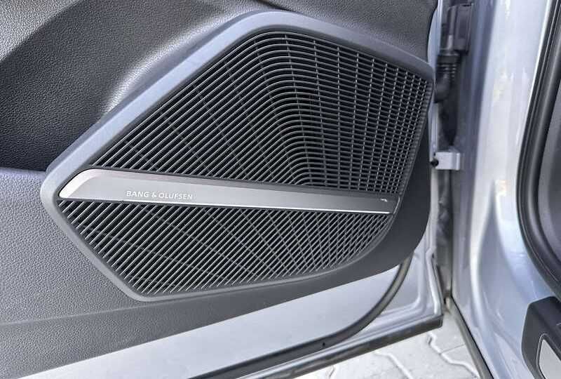 Продам Audi Q5 Premium+