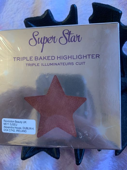 Nowy rozświetlacz Super Stat Revolution