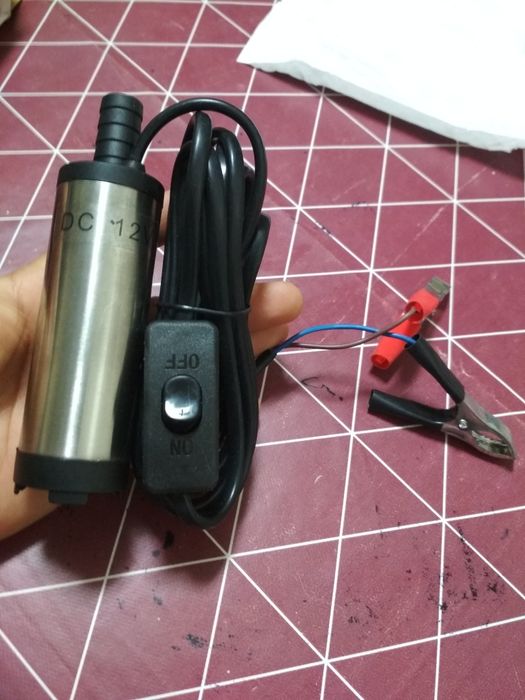 Bomba 12v, submersível, nova