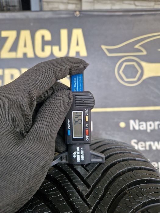 Opona zimowa 215/65/17 Michelin Alpin 5