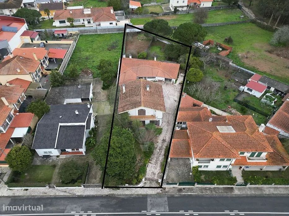 T5 Detached House for Sale