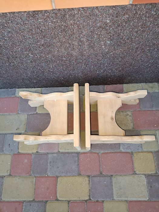 Табуретки деревянные (новые)
