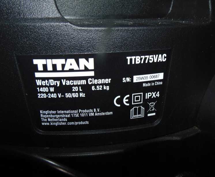 Odkurzacz przemysłowy TITAN 1400W