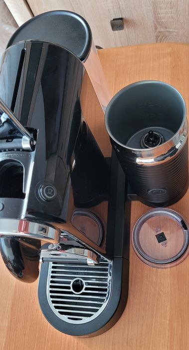 Ekspres kapsułkowy De`Longhi Nespresso CITIZ & Milk