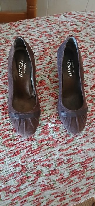 Sapatos de camurça roxo escuro n° 35