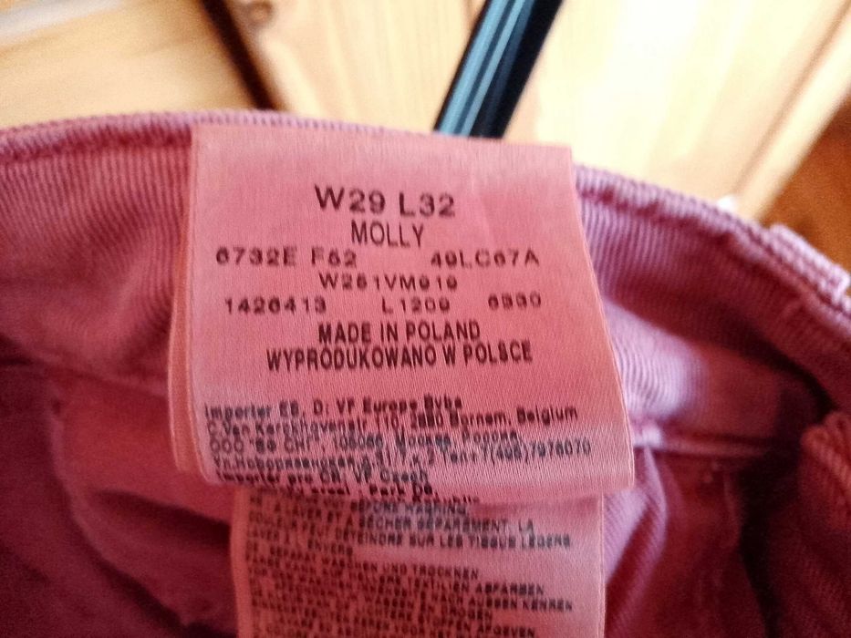 Różowe spodnie rurki jeans w29 l32