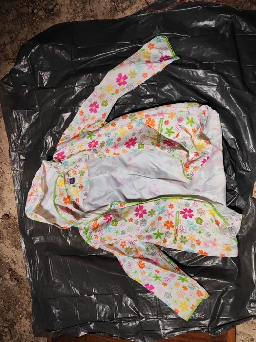 Capa para a chuva de criança tamanho doze anos