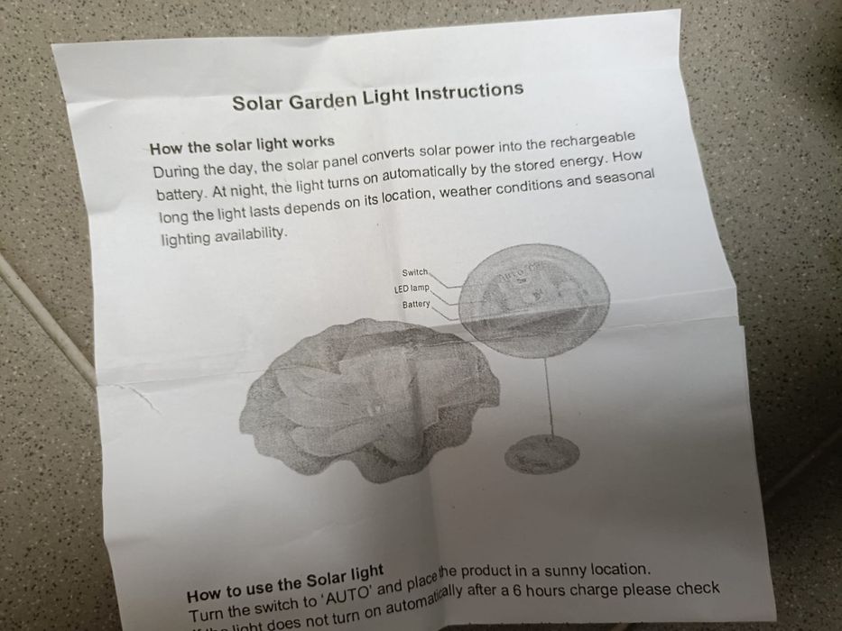 Nenúfar solar para lago