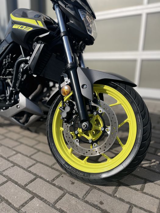 Yamaha MT-03.