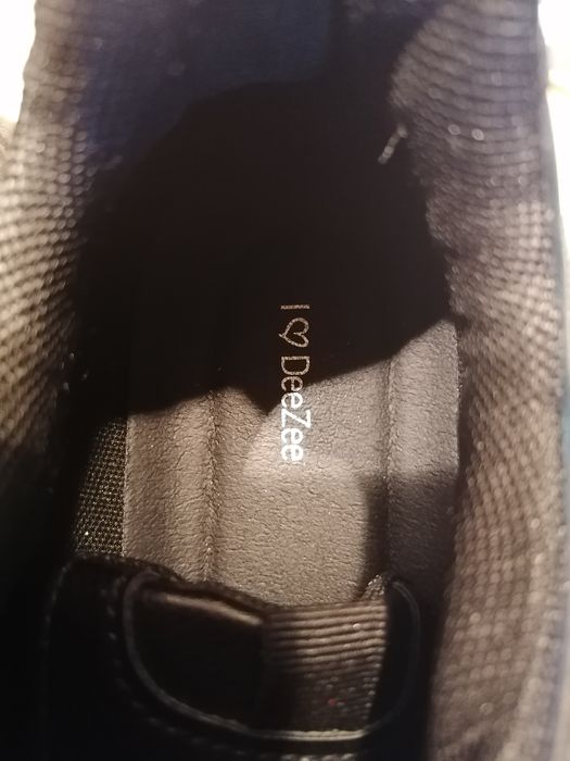 Nowe damskie sneakersy czarne super buty