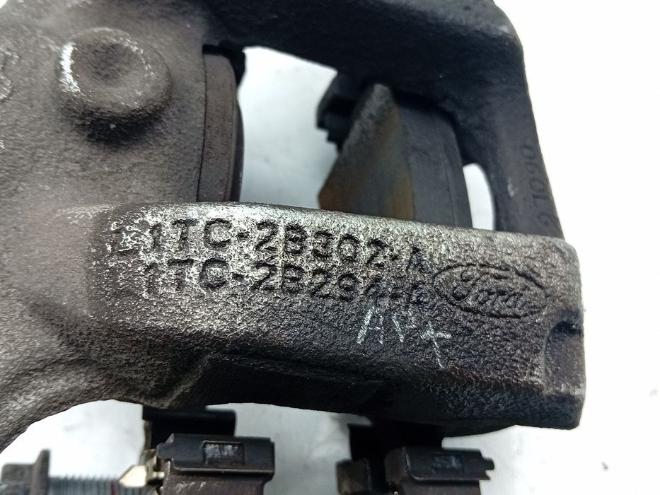 Pinça travão / maxila de travão frente direita FORD Puma (J2K, CF7)