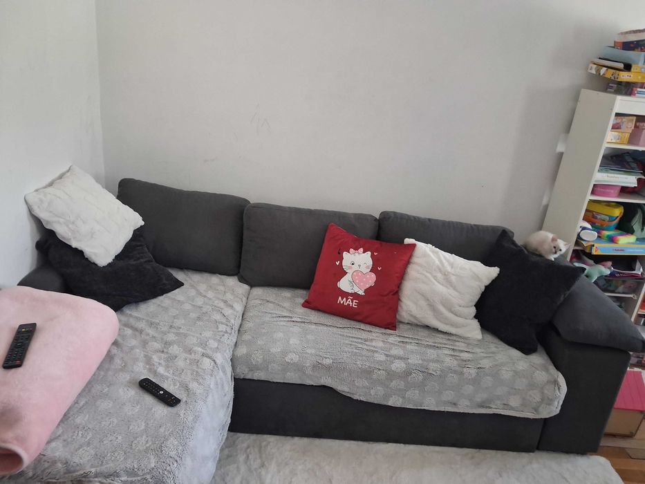 Sofa cama com bau