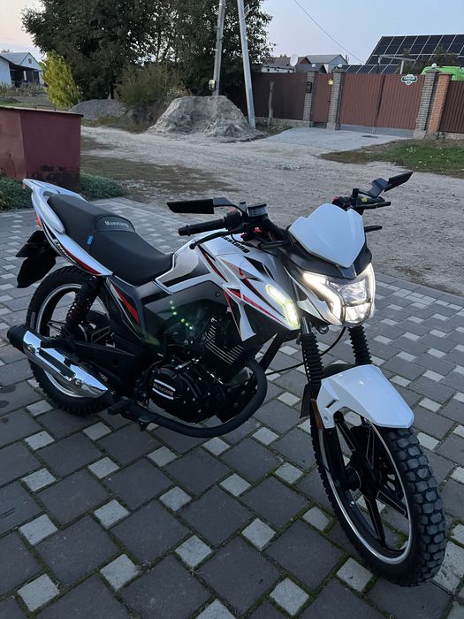 ! срочно!Продам mustang fortuna 200