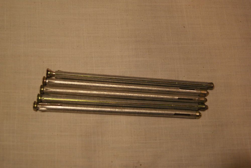 Kotwa do ościeżnic 202x10mm