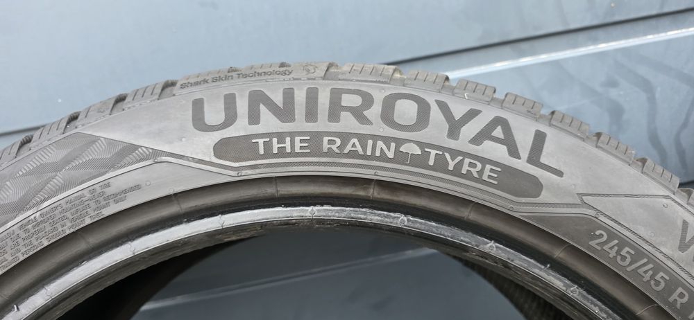 Opony zimowe Opony Zimowe Uniroyal WinterExpert 245/45 R19 – 4 szt.