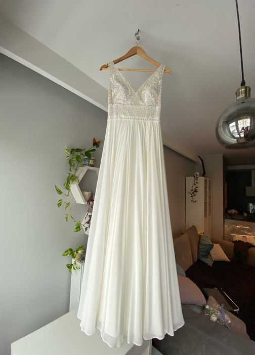 Suknia ślubna Mia Lavi 36/38 Boho/Rustykalny/Klasyczna +rękawy +welon
