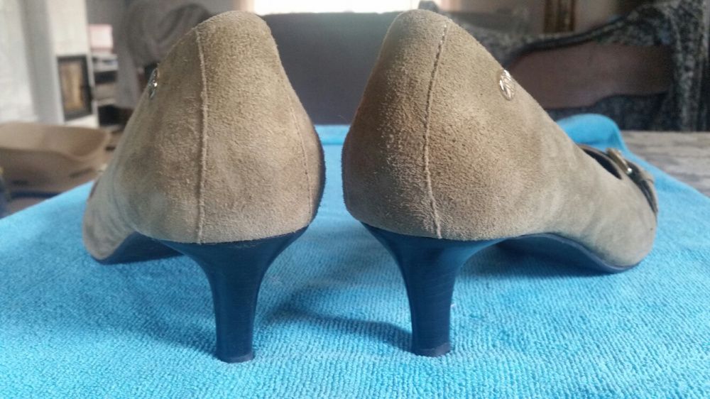 Piękne czółenka Tommy Hilfinger