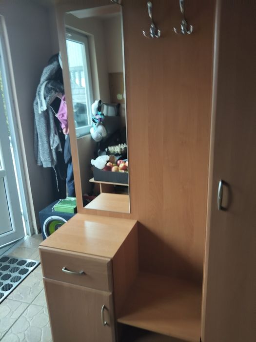 Szafka do przedpokoju,korytarza