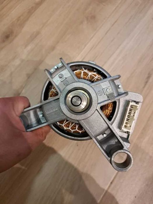 Motor Nidec Máquina Ariston Hotpoint