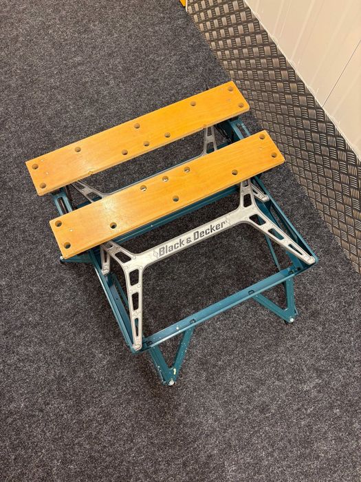 Bancada Workmate Black & Decker | Mod. WM 325