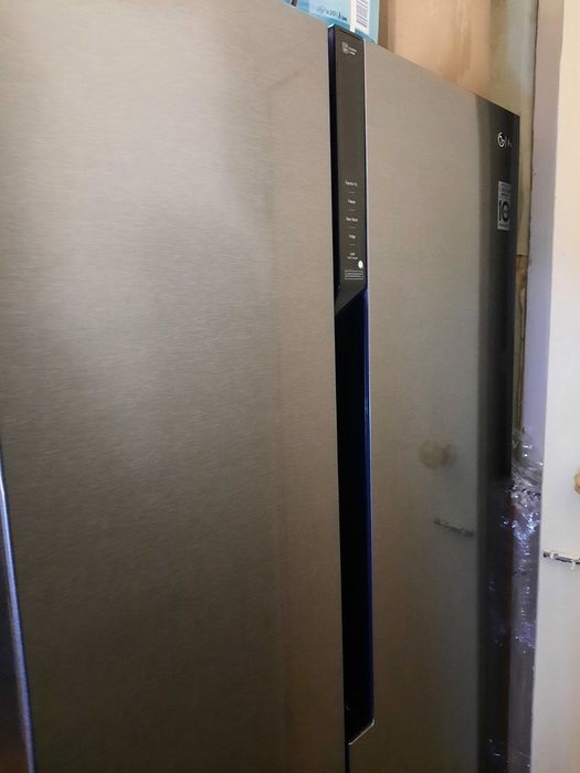 Двухдверний холодильник Side-by-Side LG GC-B247KQDV в ідеальному стані