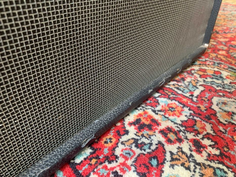 Fender Deluxe 85 / Red knob / Spring reverb комбопідсилювач 85 Вт 13