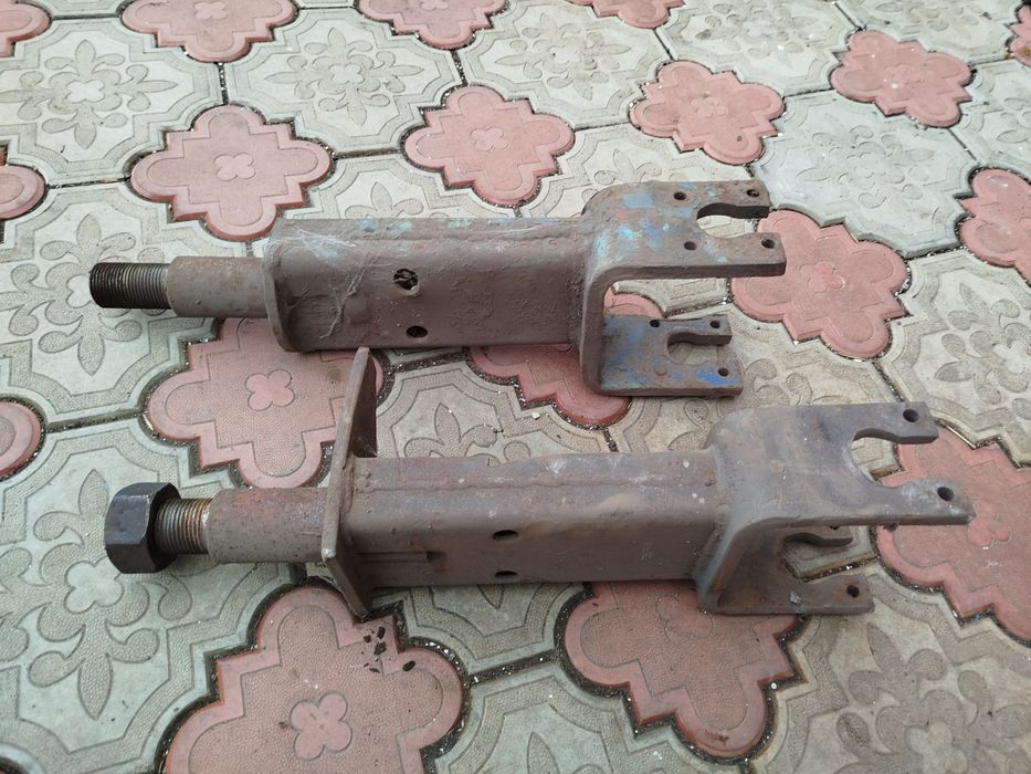 Запчастини БДТ борони дискової стійки, шпулі, корпуса підшипників