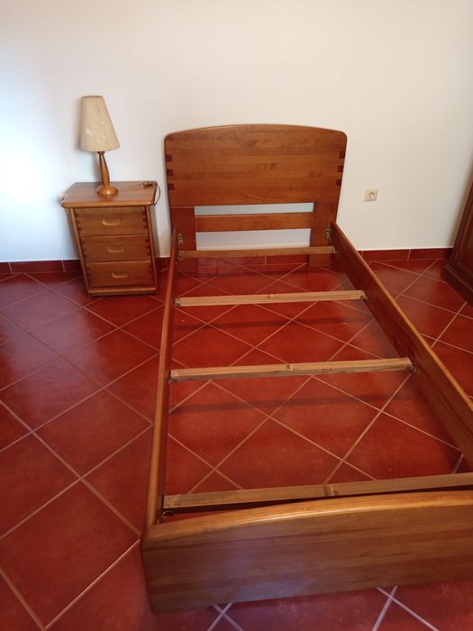 Conjunto de quarto + Colchão