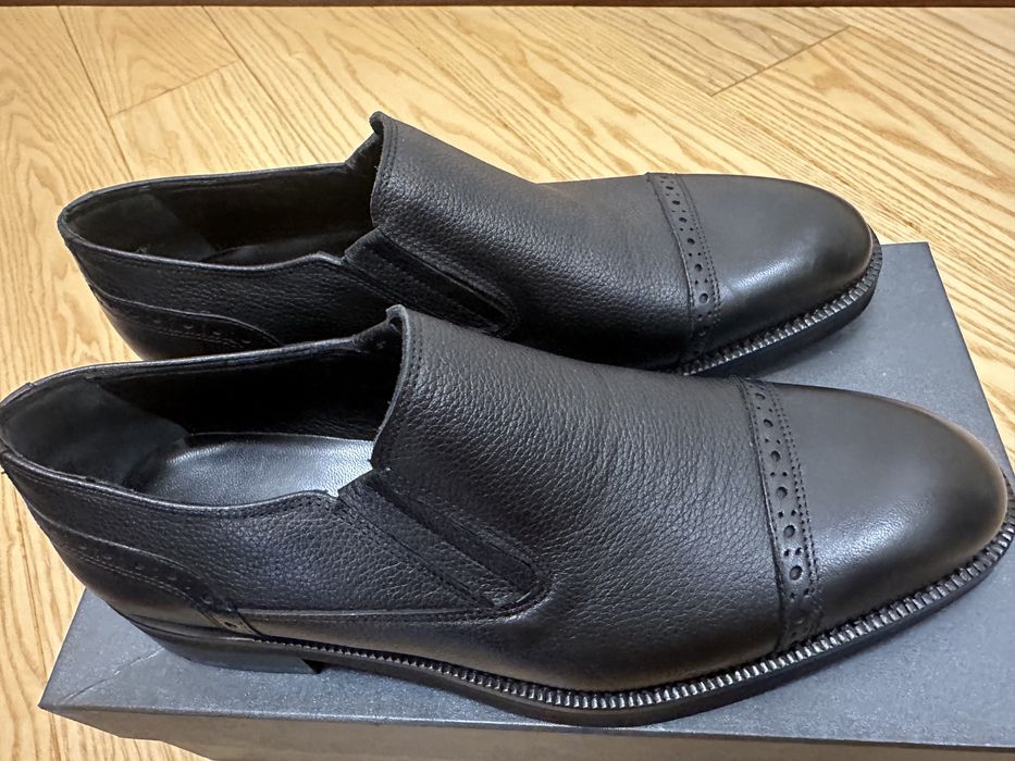 Новые туфли Baldinini 42 размер (подходят на 41 размер)