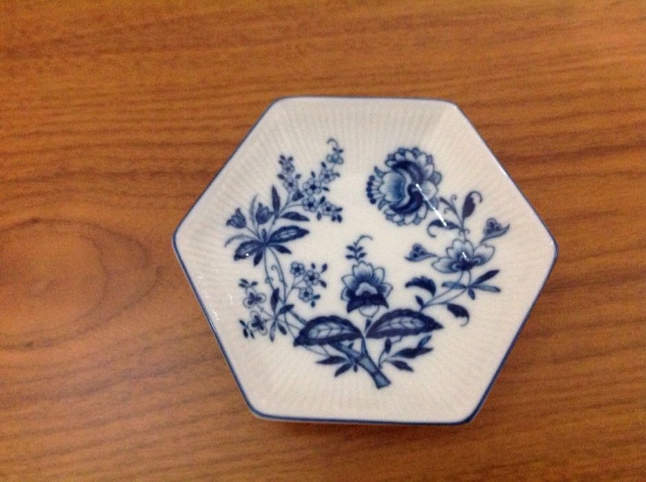 Vendo peça da Vista Alegre