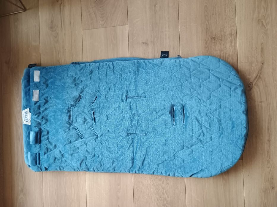 Śpiworek do spacerówki