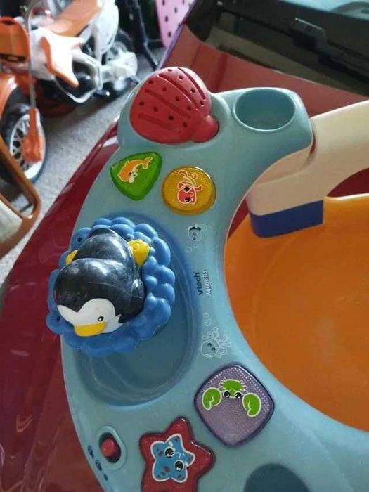 Assento de Banho Bebé Vtech com Brinquedos