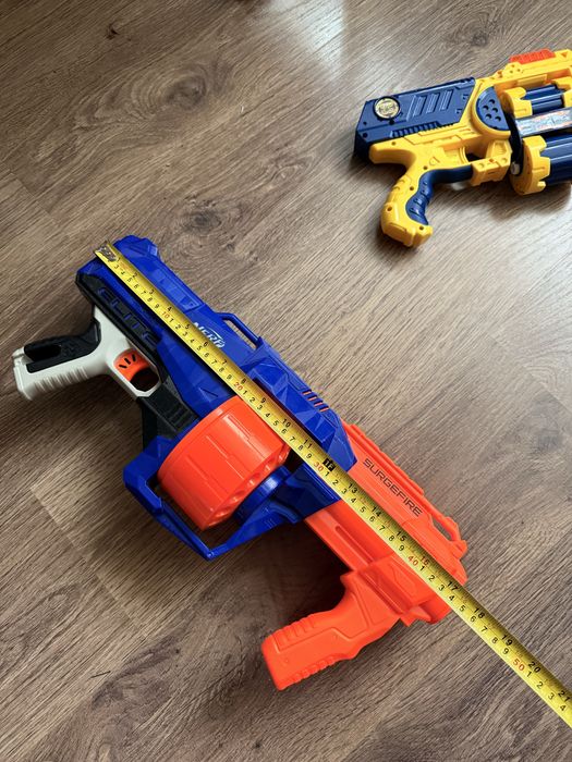 Бластер пістолет автомат Nerf. Nerf Elite Surgefire